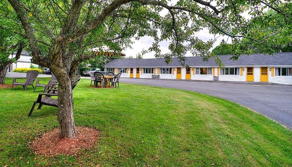 Picket Fence Motel St. Andrews By The Sea Exterior foto
