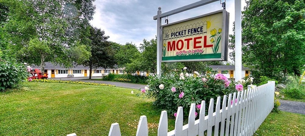 Picket Fence Motel St. Andrews By The Sea Exterior foto